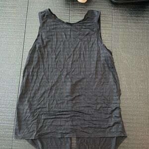 Lululemon women's opened back tank top size 10